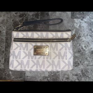 Michael Kors clutch